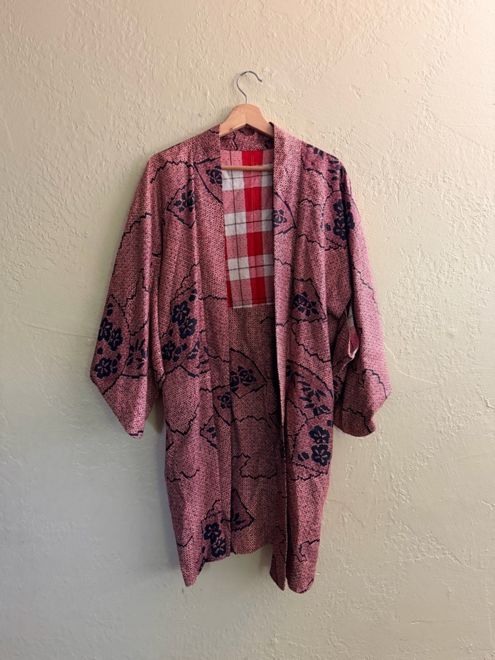 Vintage Pink Floral Kimono Robe - Women's Cover-Up
